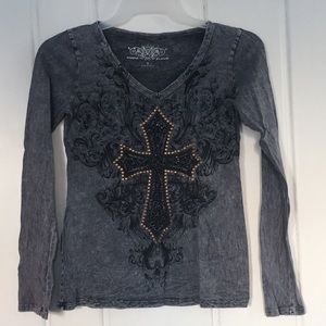 Grayish washed out cross shirt!